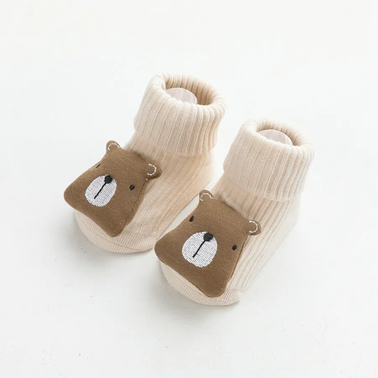 Baby animal socks brown bear from Chic Cuddles