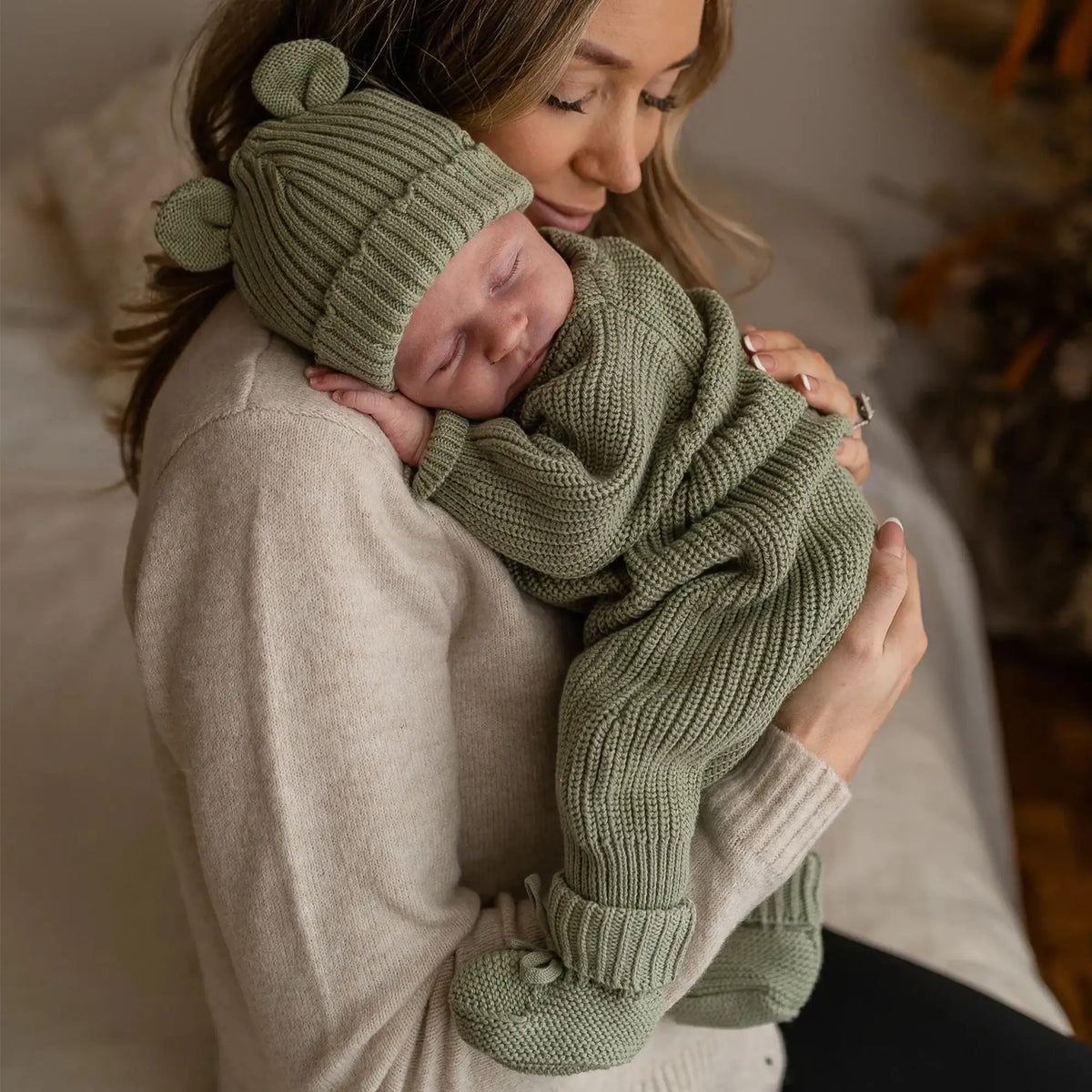 Knitted Sleep Suit, Hat & Booties Set – Sage Green