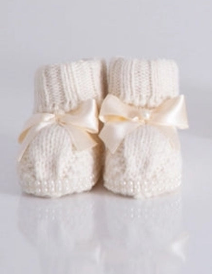 Baby Girl Knit & Pearl Booties