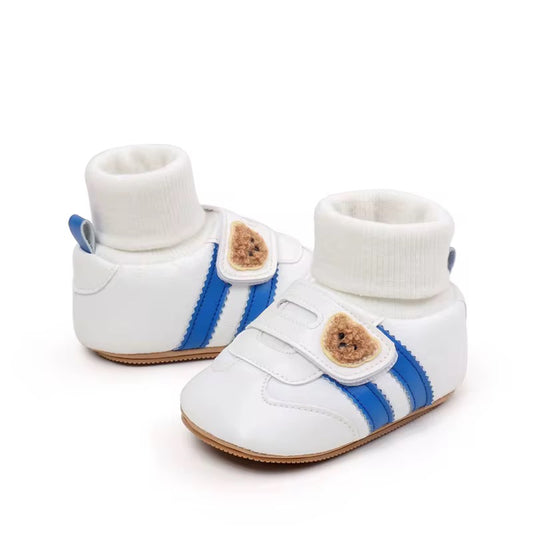 Sporty Baby Booties With Teddy Strap
