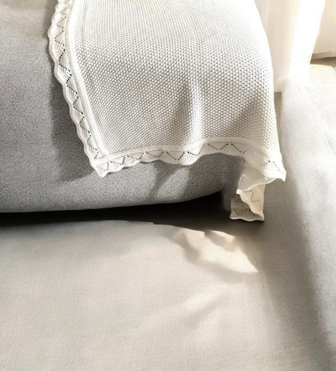 Scalloped Edge Organic Cotton Blanket